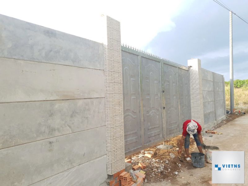Chất lượng bê tông và cốt thép là yếu tố quyết định trực tiếp đến độ bền và tuổi thọ của hàng rào