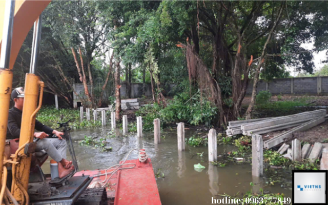 Thi công tường chắn đất